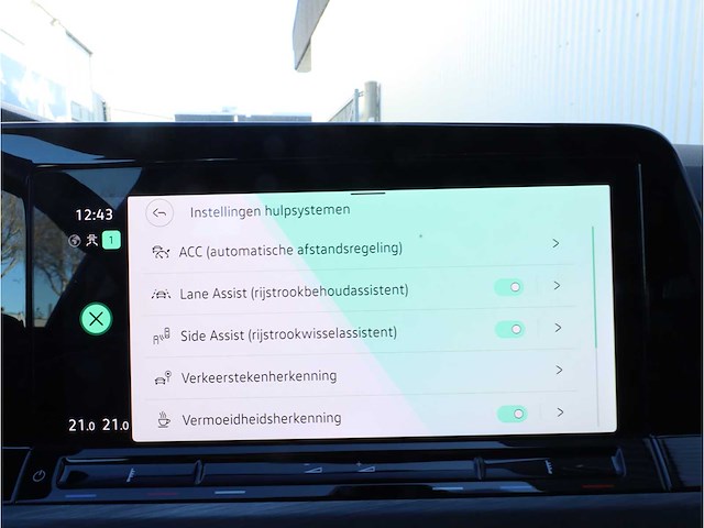 Volkswagen golf 1.4 ehybrid phev 204pk automaat 2022 - afbeelding 17 van  35
