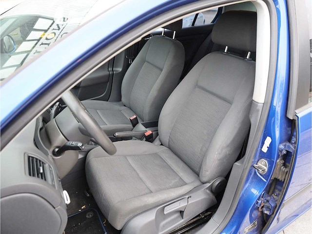 Volkswagen golf 1.4 fsi 2004, 42-nz-lk - afbeelding 4 van  24