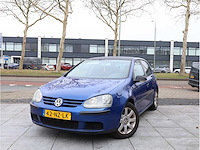 Volkswagen golf 1.4 fsi 2004, 42-nz-lk