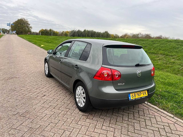 Volkswagen golf 1.4 fsi trendline , 68-np-vk - afbeelding 16 van  21
