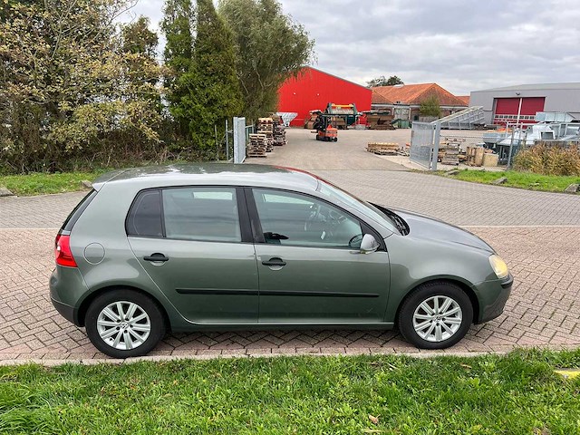Volkswagen golf 1.4 fsi trendline , 68-np-vk - afbeelding 20 van  21