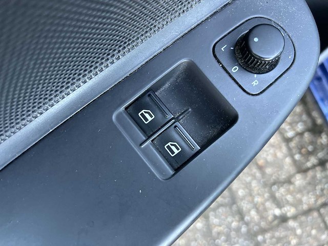 Volkswagen golf 1.4 optive 4 | airco | 48-xn-hk - afbeelding 10 van  19