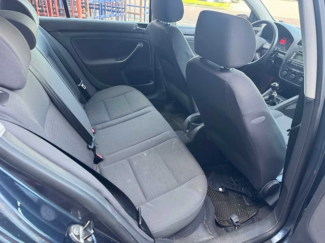 Volkswagen golf 1.4 trendline gz-117-g - afbeelding 2 van  22