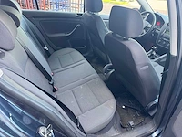Volkswagen golf 1.4 trendline gz-117-g - afbeelding 2 van  22