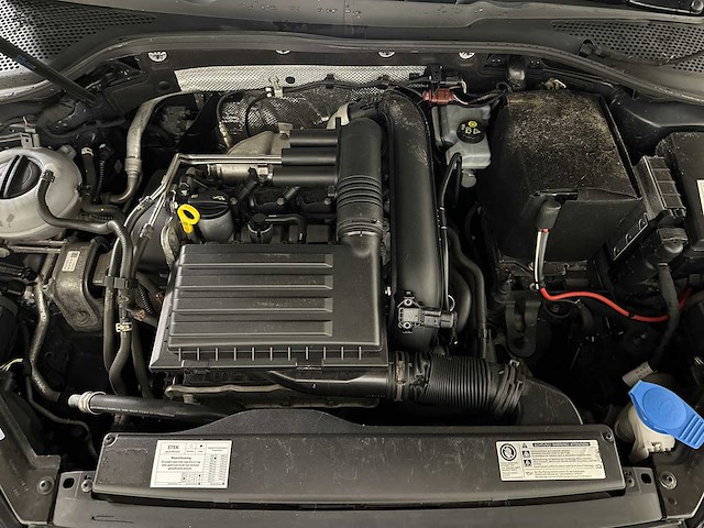 Volkswagen golf 1.4 tsi comfortline 122pk 2014 (origineel-nl), 1-tbn-34 - afbeelding 32 van  57