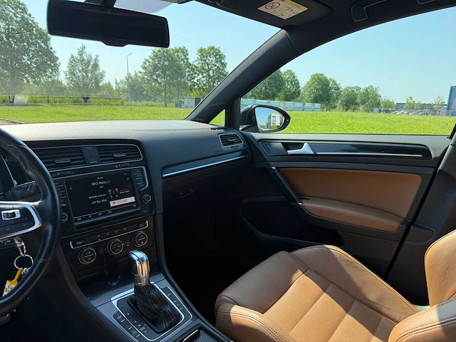 Volkswagen golf 1.4 tsi gte automaat, hz-647-b - afbeelding 2 van  9