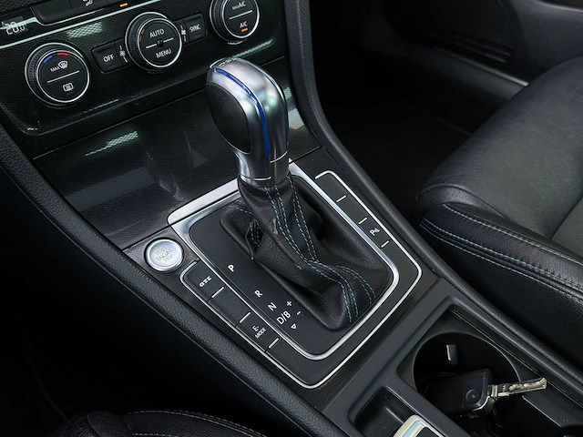 Volkswagen golf 1.4 tsi gte car 2015 | 2-zhr-53 iaw - afbeelding 2 van  42