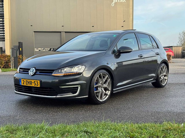 Volkswagen golf 1.4 tsi gte car 2015 | 2-zhr-53 iaw - afbeelding 1 van  42