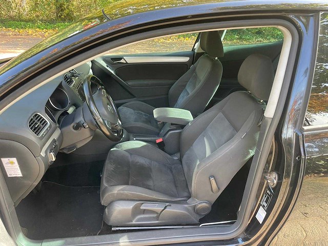 Volkswagen golf 1.4 tsi highline 2009 | 95-kbt-6 i - afbeelding 8 van  16