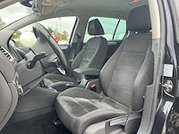 Volkswagen golf 1.4 tsi highline 2011 | 04-ppb-3 - afbeelding 2 van  19