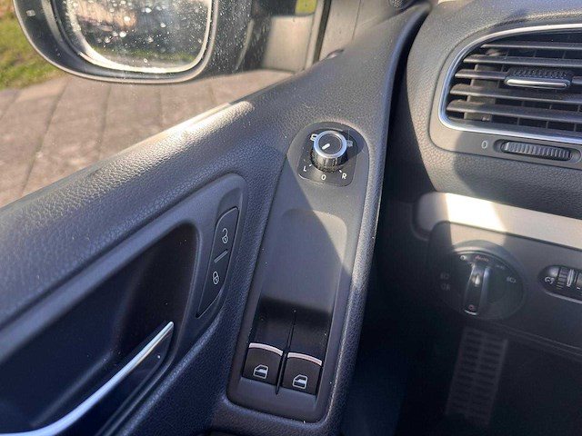 Volkswagen golf 1.4 tsi highline, nz-139-l - afbeelding 2 van  16