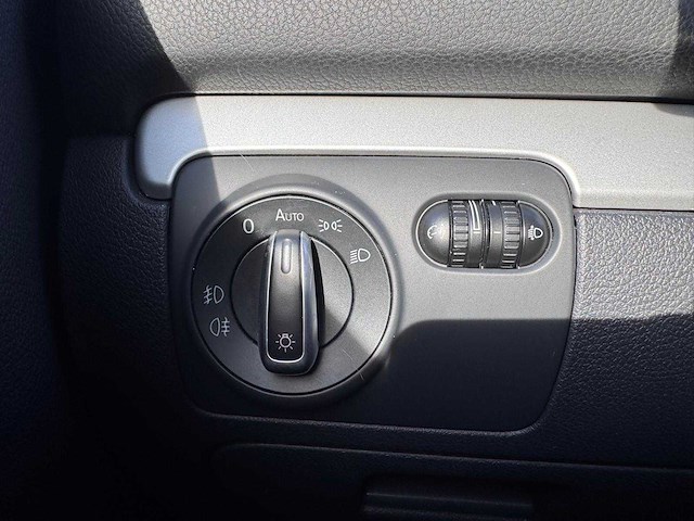 Volkswagen golf 1.4 tsi highline, nz-139-l - afbeelding 4 van  16