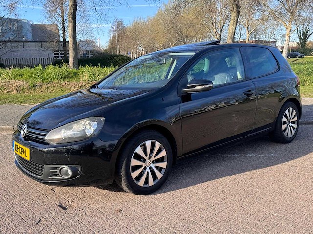 Volkswagen golf 1.4 tsi highline, nz-139-l - afbeelding 1 van  16