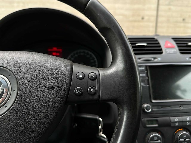 Volkswagen golf 1.4 tsi trendline 122pk 2008 (origineel-nl) automaat, 12-gvs-4 - afbeelding 24 van  53