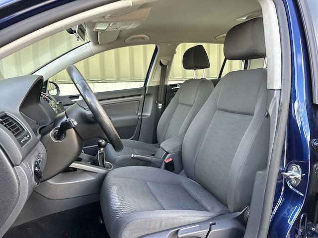 Volkswagen golf 1.4 tsi trendline 2008 | 91-gjh-1 - afbeelding 18 van  23