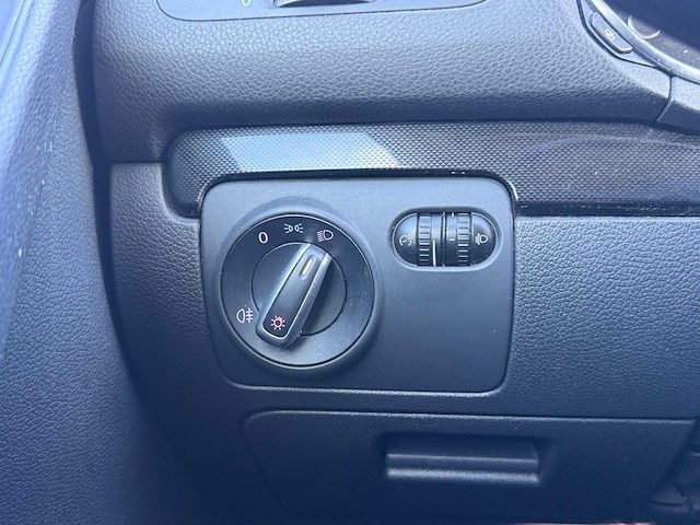 Volkswagen golf 1.4 tsi trendline, l-997-kx - afbeelding 2 van  15