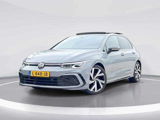 Volkswagen golf 1.5 etsi r-line | l-848-jb - afbeelding 1 van  33