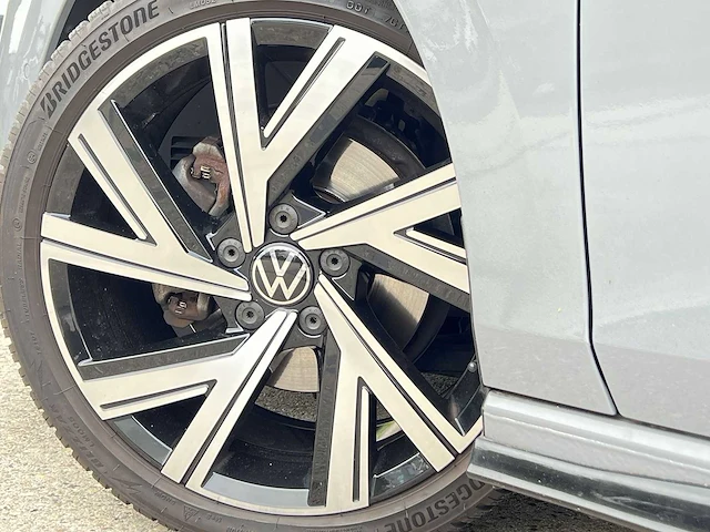Volkswagen golf 1.5 etsi r-line | l-848-jb - afbeelding 43 van  45