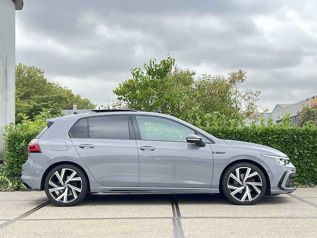 Volkswagen golf 1.5 etsi r-line | l-848-jb - afbeelding 7 van  46