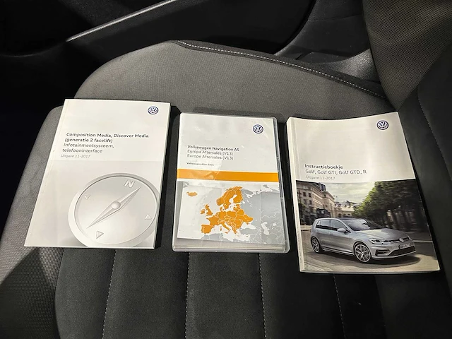 Volkswagen golf 1.5 tsi 150pk highline business r sb-451-v - afbeelding 12 van  22