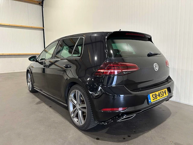 Volkswagen golf 1.5 tsi 150pk highline business r sb-451-v - afbeelding 16 van  22