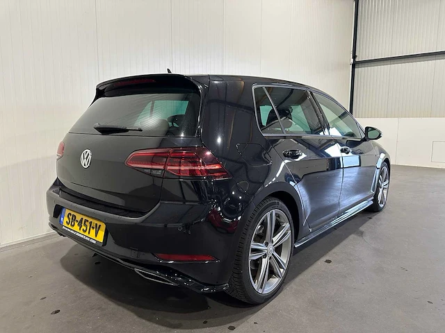 Volkswagen golf 1.5 tsi 150pk highline business r sb-451-v - afbeelding 18 van  22