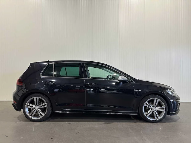 Volkswagen golf 1.5 tsi 150pk highline business r sb-451-v - afbeelding 19 van  22
