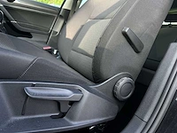 Volkswagen golf 1.5 tsi highline business r | t-779-tn - afbeelding 2 van  42