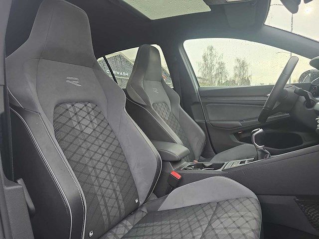 Volkswagen golf 1.5 tsi r line | p-484-lg - afbeelding 14 van  29
