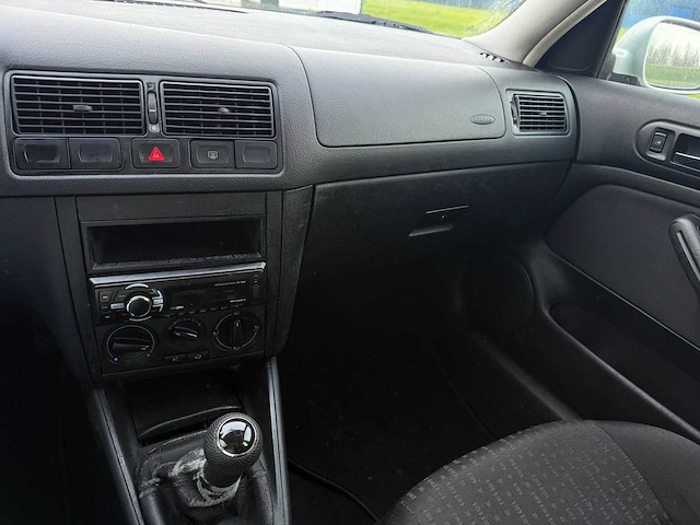 Volkswagen golf 1.6 16v, 08-jp-zl - afbeelding 9 van  15