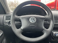 Volkswagen golf 1.6-16v 2003 | 55-lj-jn - afbeelding 14 van  15