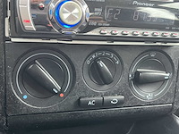 Volkswagen golf 1.6-16v 2003 | 55-lj-jn - afbeelding 9 van  9