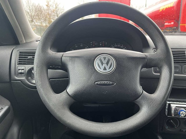 Volkswagen golf 1.6-16v 2003 | 55-lj-jn - afbeelding 14 van  15