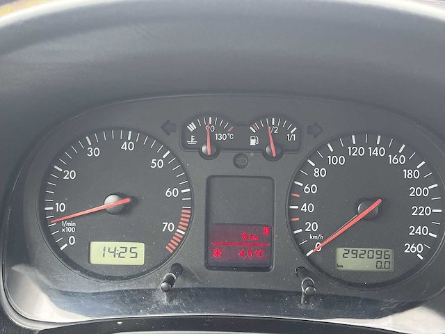 Volkswagen golf 1.6-16v 2003 | 55-lj-jn - afbeelding 12 van  14