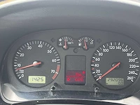 Volkswagen golf 1.6-16v 2003 | 55-lj-jn - afbeelding 13 van  15