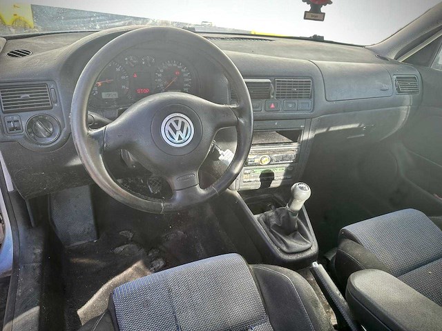Volkswagen golf 1.6 16v highline, 94-lh-td - afbeelding 7 van  11