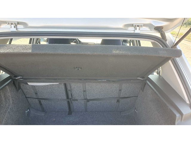 Volkswagen golf 1.6 16v ocean, 63-np-bs - afbeelding 2 van  12