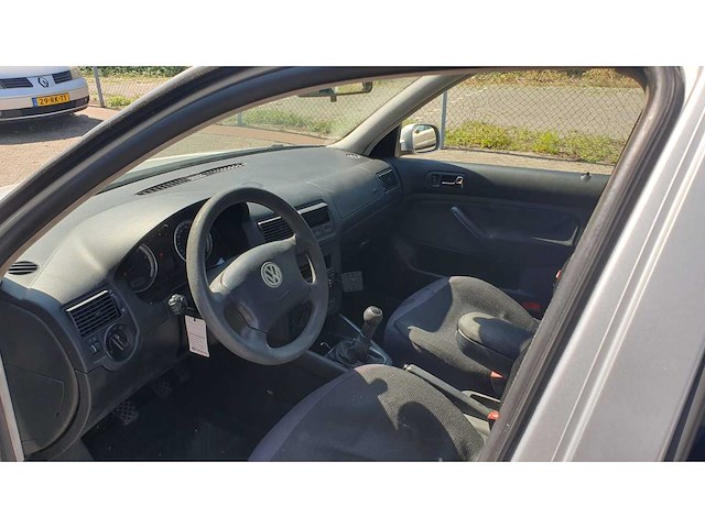 Volkswagen golf 1.6 16v ocean, 63-np-bs - afbeelding 8 van  12