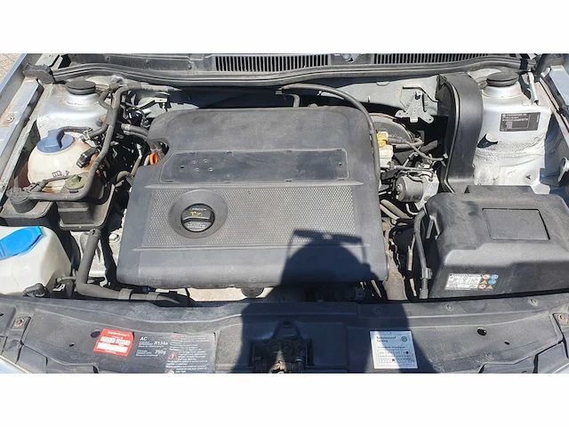 Volkswagen golf 1.6 16v ocean, 63-np-bs - afbeelding 10 van  12