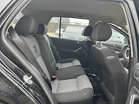 Volkswagen golf 1.6-16v trendline 2001 | 83-gx-vl - afbeelding 15 van  25
