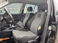 Volkswagen golf 1.6-16v trendline 2001 | 83-gx-vl - afbeelding 18 van  24