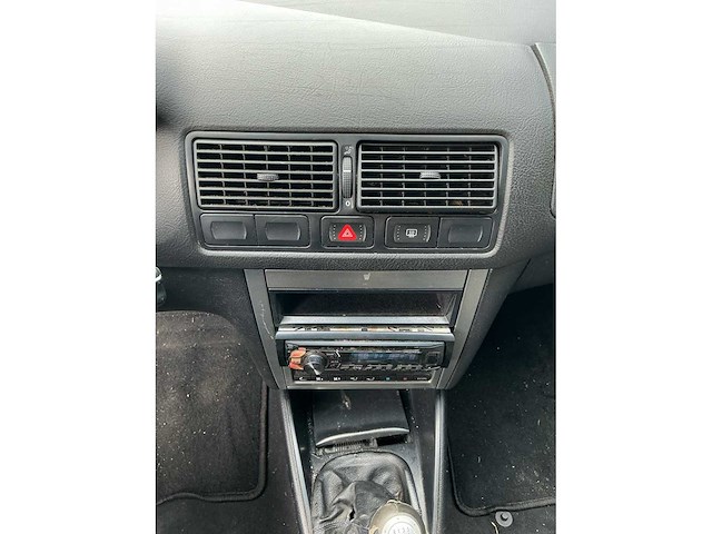 Volkswagen golf 1.6-16v trendline 59-jg-zp - afbeelding 11 van  24