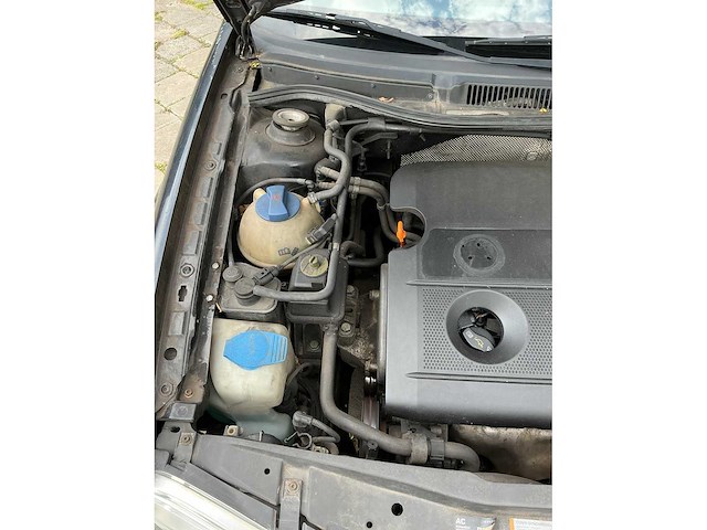 Volkswagen golf 1.6-16v trendline 59-jg-zp - afbeelding 22 van  24