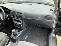 Volkswagen golf 1.6-16v trendline 59-jg-zp - afbeelding 8 van  24