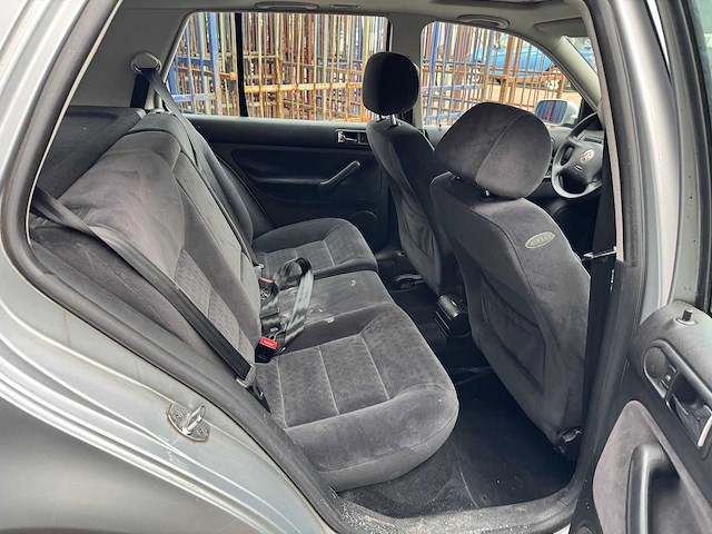 Volkswagen golf 1.6 automaat 63-st-tk - afbeelding 4 van  20