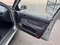 Volkswagen golf 1.6 automaat 63-st-tk - afbeelding 2 van  16