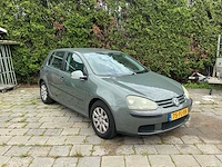 Volkswagen golf 1.6 fsi comfortline 75-pj-bk