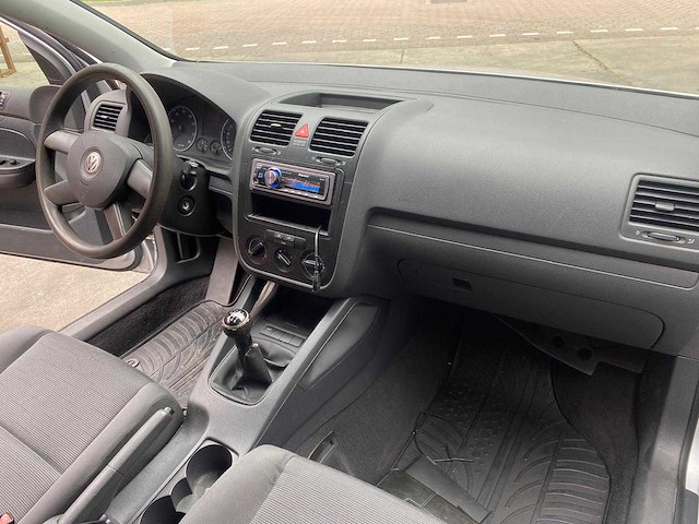 Volkswagen golf 1.6 fsi trendline 36-pt-dz - afbeelding 9 van  11