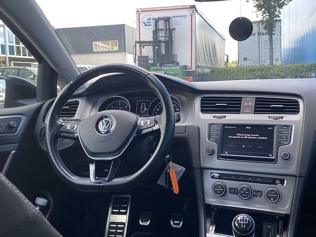 Volkswagen golf 1.6 tdi comfortline 2016 | kb-106-p - afbeelding 25 van  35