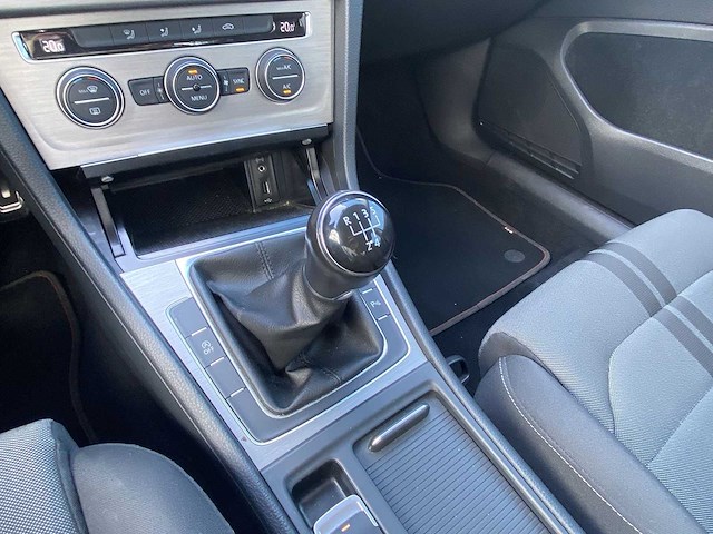 Volkswagen golf 1.6 tdi comfortline 2016 | kb-106-p - afbeelding 16 van  29